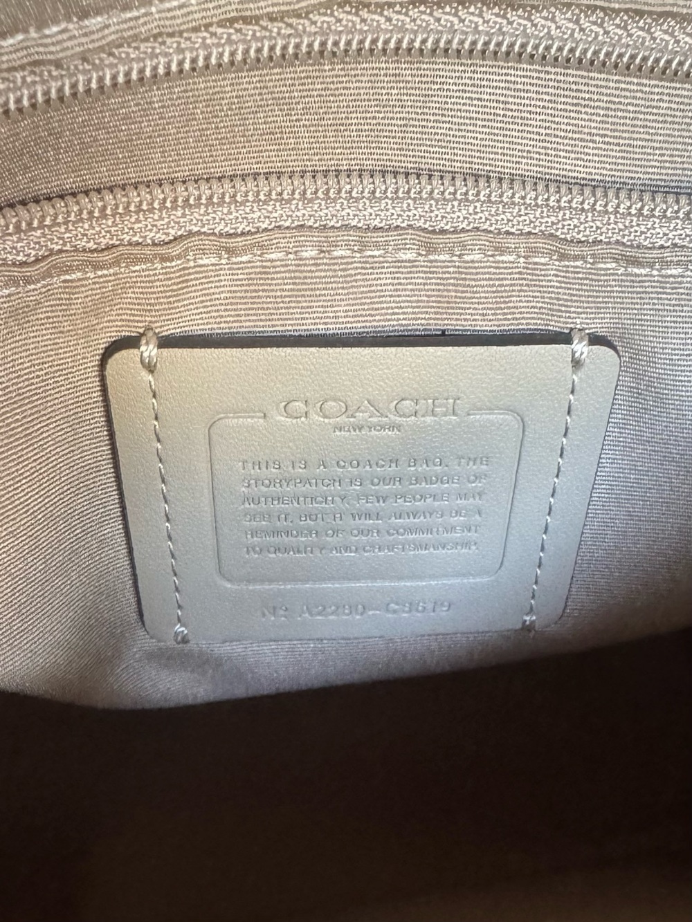 Coach Jules Hobo in Dreamy Land Floral Bag - Picture 9 of 17